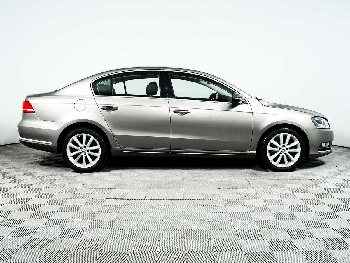 Купить Volkswagen Passat, 2012, 115 560 км.. Фото: #3