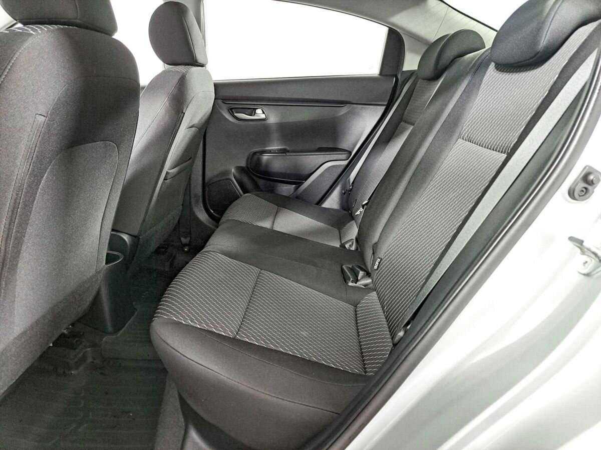 Купить Kia Rio, 2017, 87 000 км.. Фото: #9