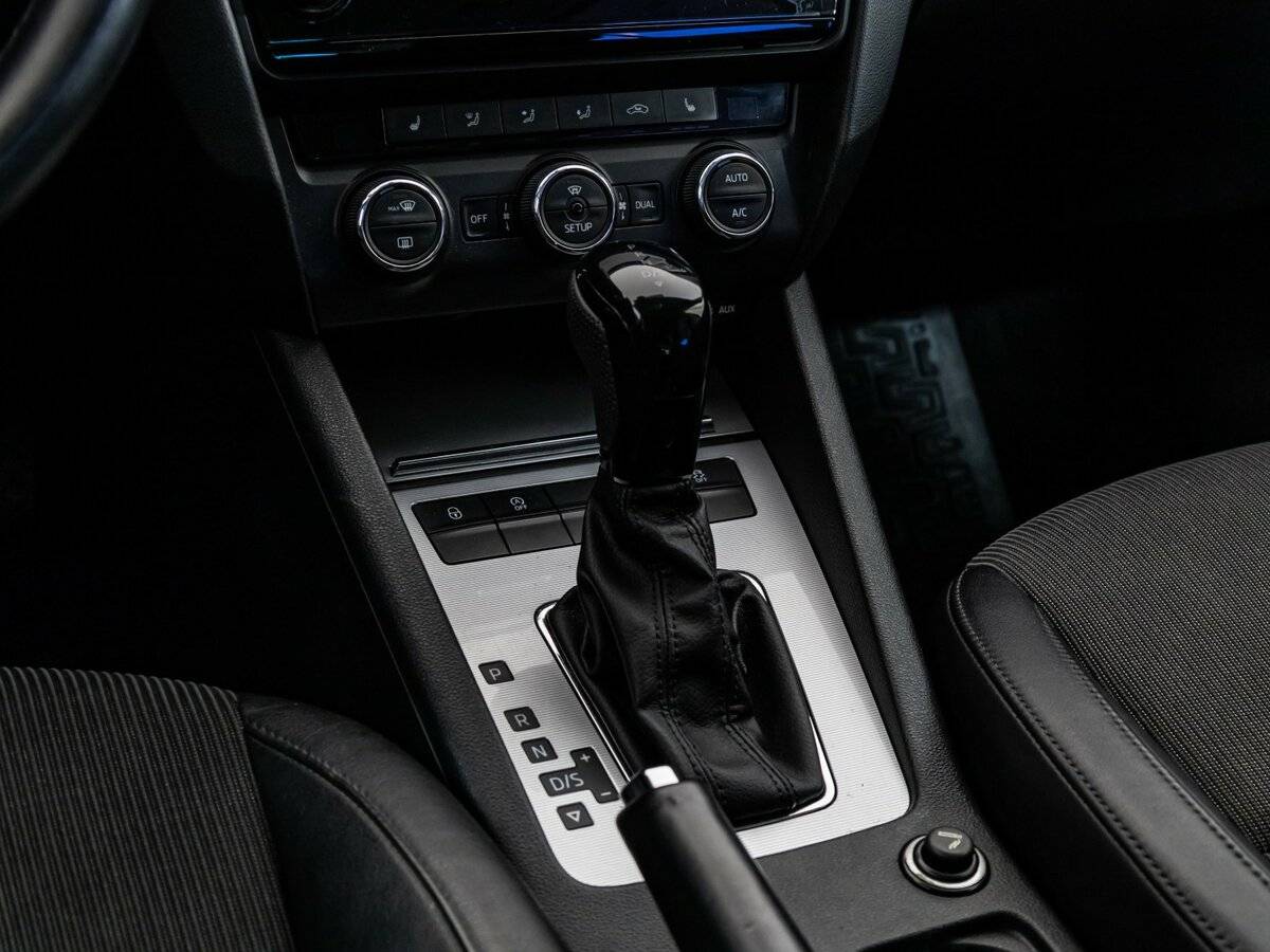 Купить Skoda Octavia, 2014, 179 287 км.. Фото: #9