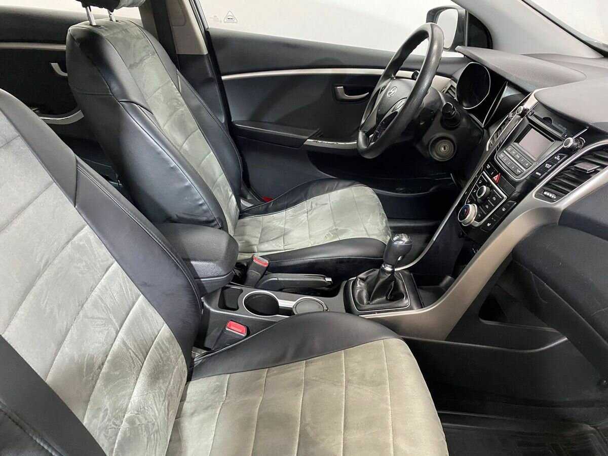 Купить Hyundai i30, 2013, 142 135 км.. Фото: #8