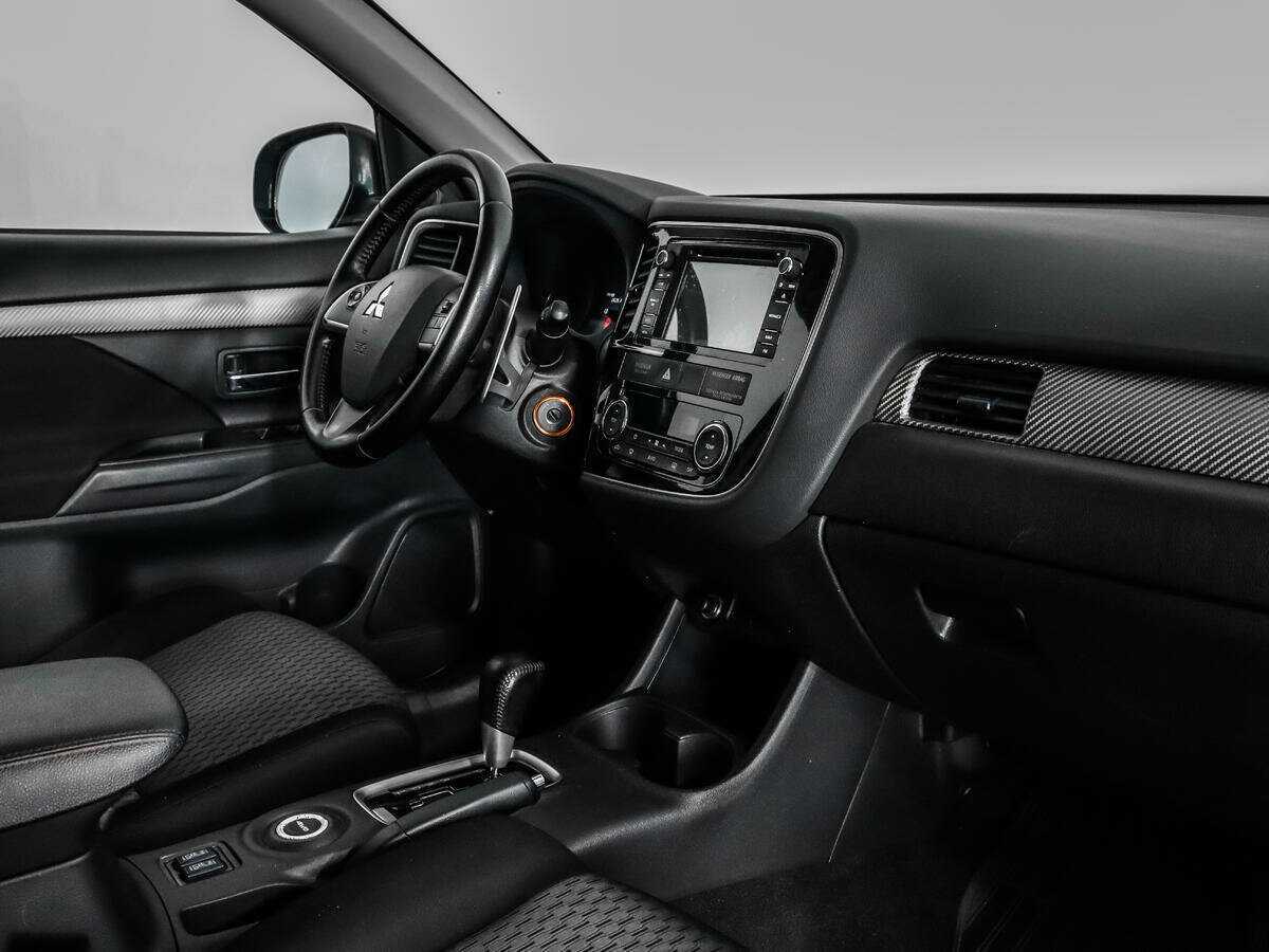 Купить Mitsubishi Outlander, 2014, 133 729 км.. Фото: #10