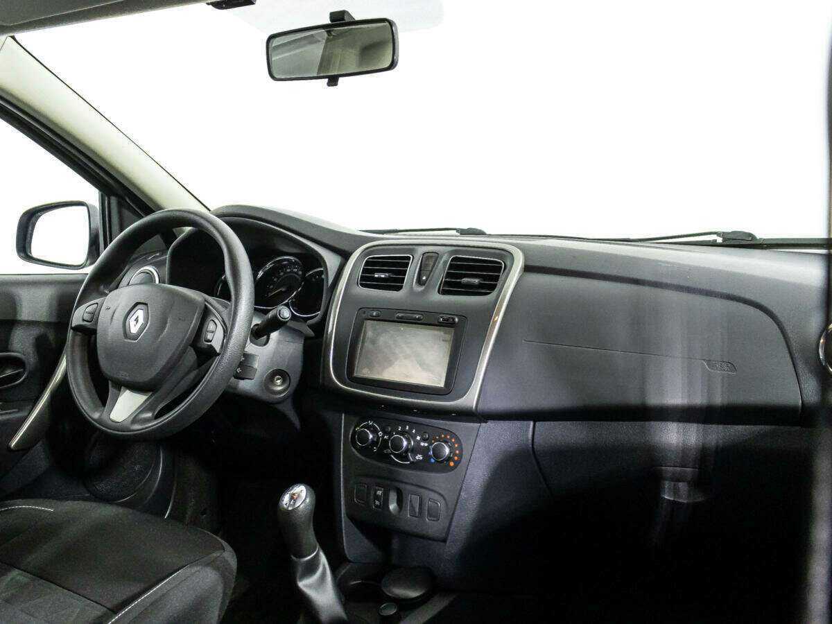Купить Renault Sandero, 2015, 81 937 км.. Фото: #8