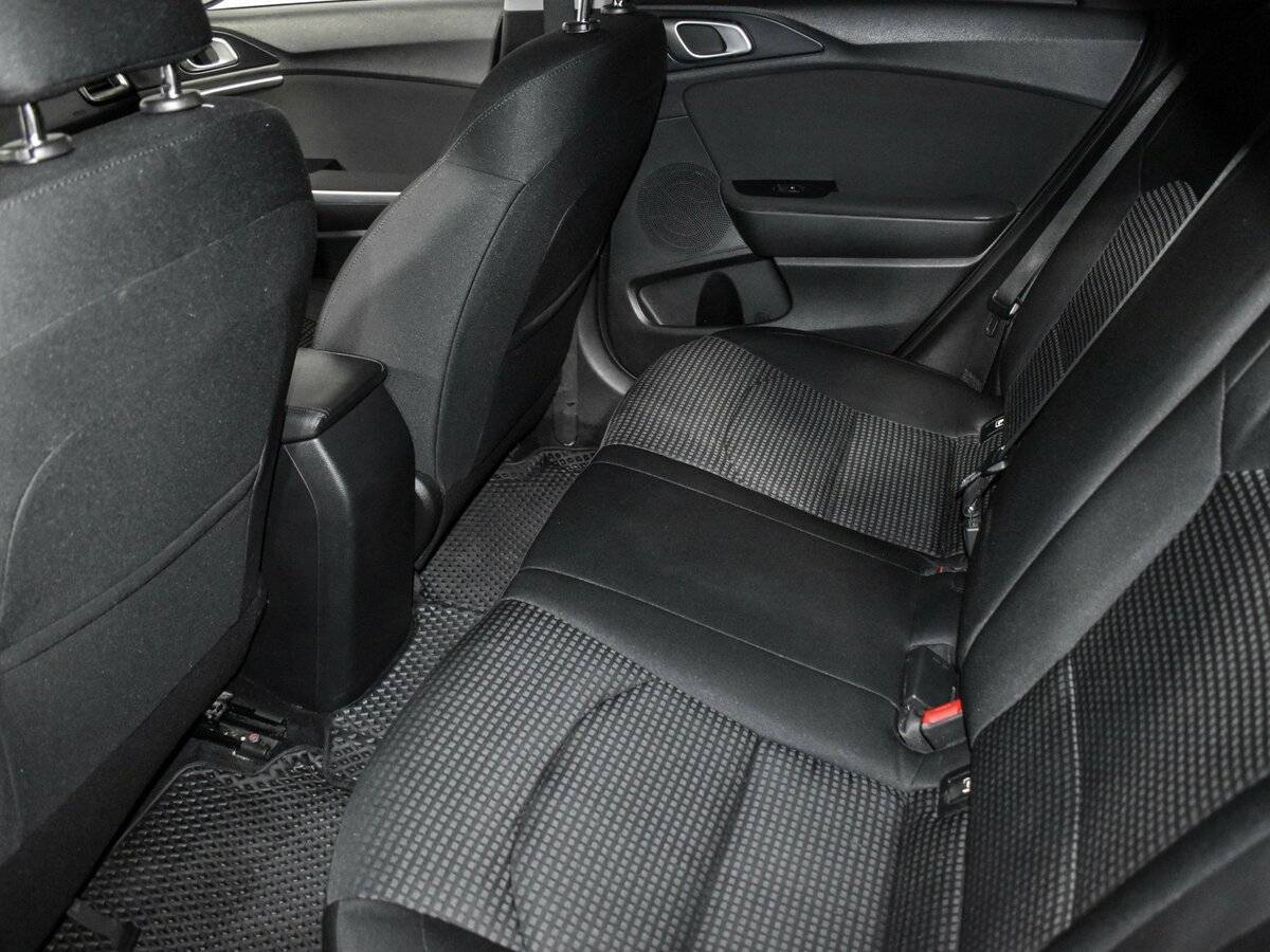 Купить Kia Ceed, 2019, 338 119 км.. Фото: #9