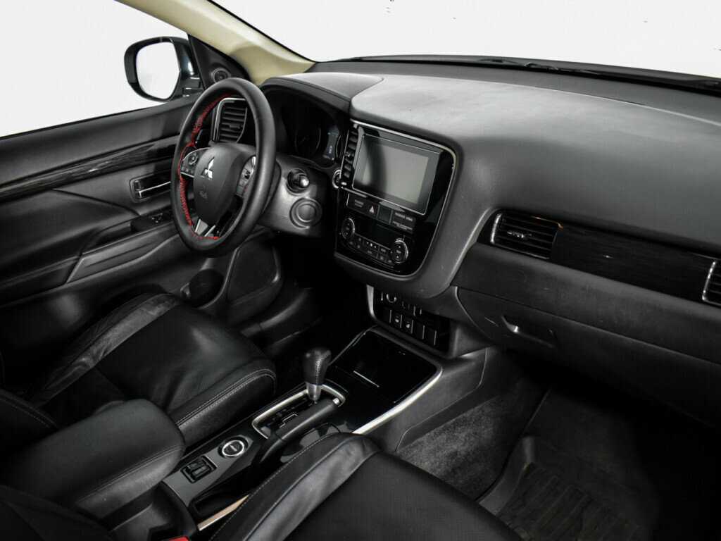 Купить Mitsubishi Outlander, 2017, 175 613 км.. Фото: #12