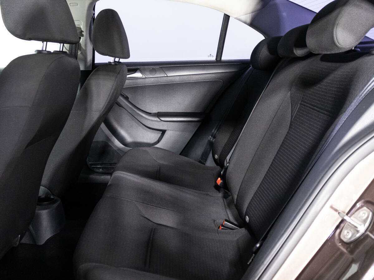 Купить Volkswagen Jetta, 2015, 98 142 км.. Фото: #9