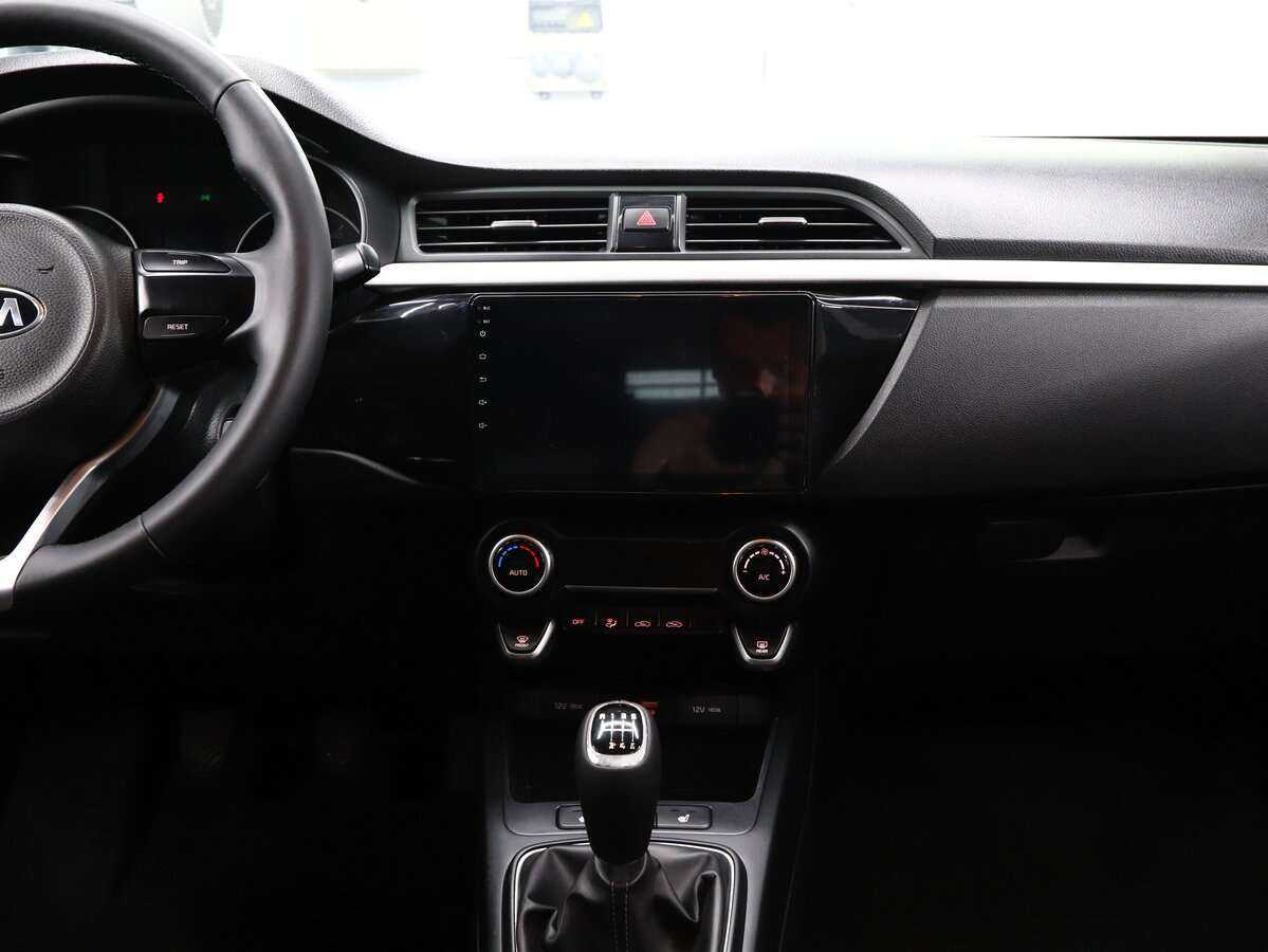 Купить Kia Rio, 2019, 212 600 км.. Фото: #19