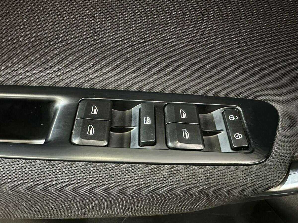 Купить Geely Atlas, 2019, 76 182 км.. Фото: #15