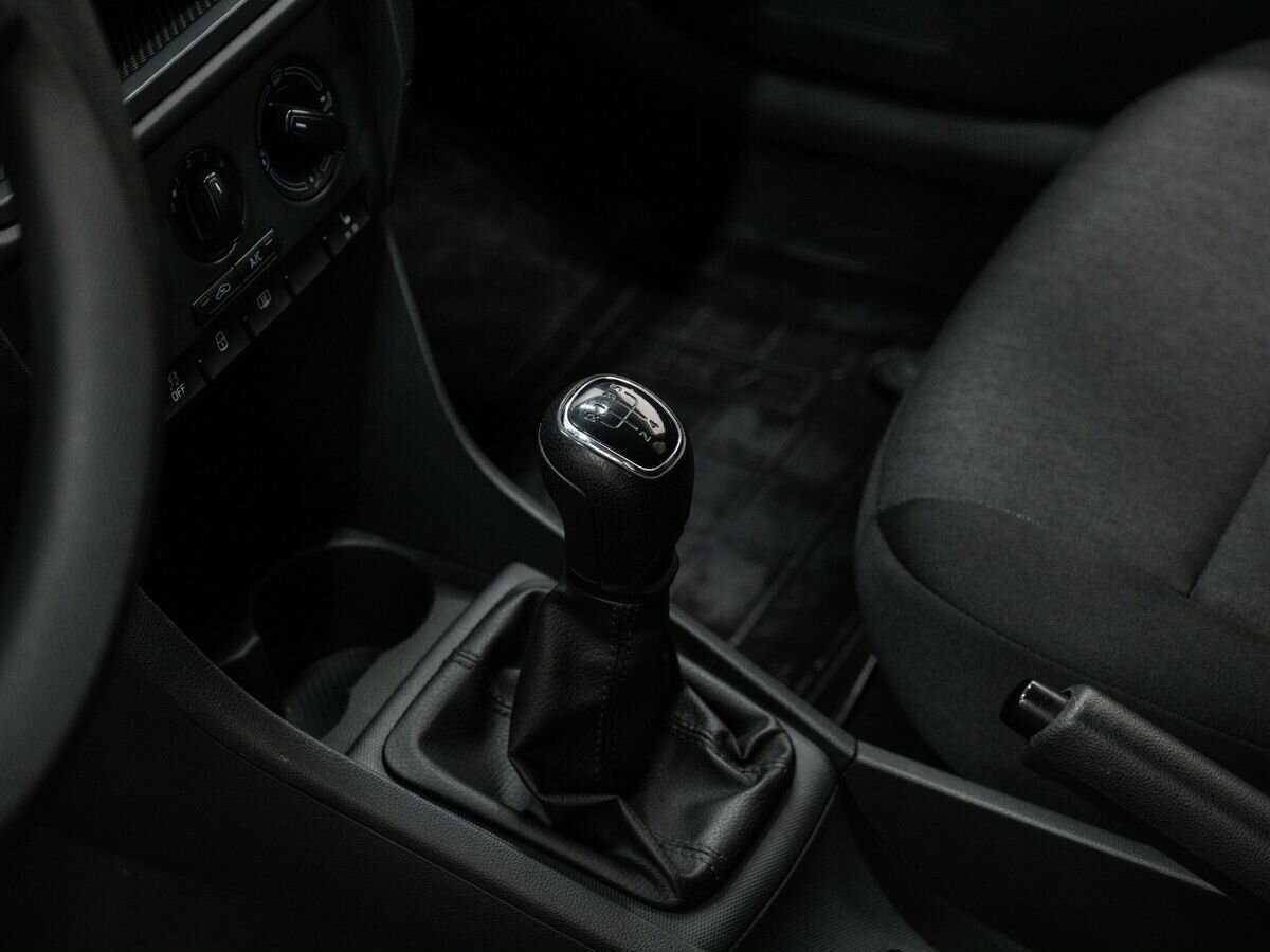 Купить Skoda Rapid, 2017, 122 000 км.. Фото: #17