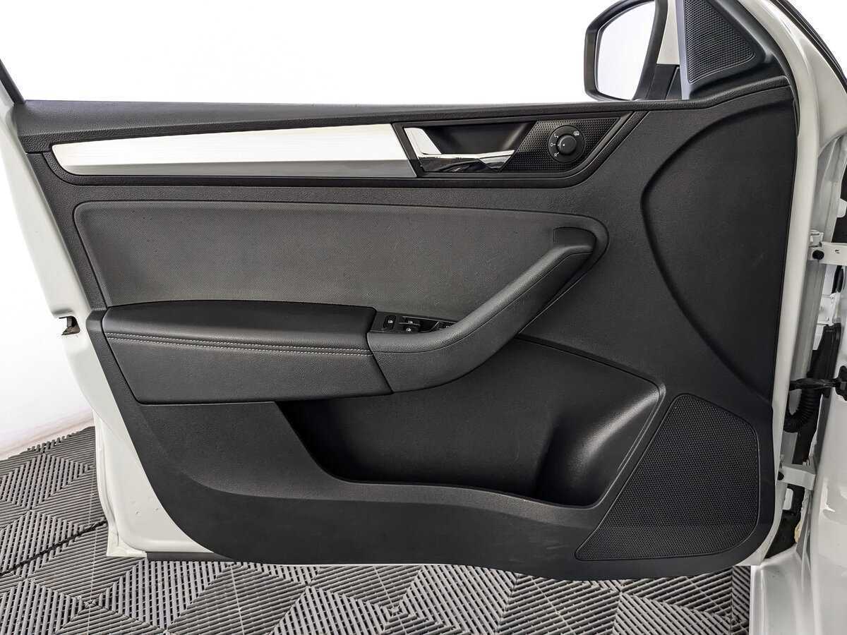 Купить Skoda Rapid, 2019, 79 802 км.. Фото: #14