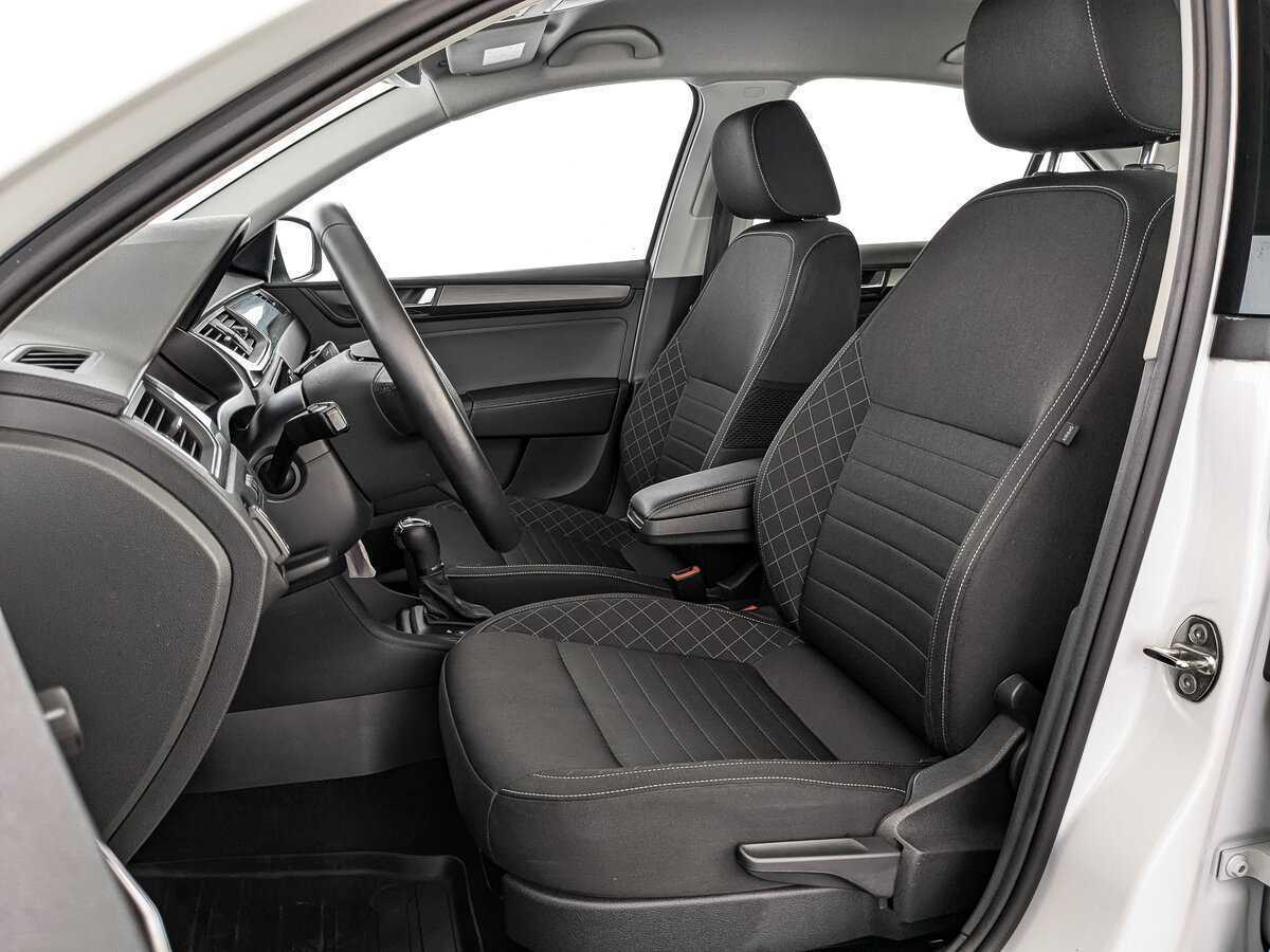 Купить Skoda Rapid, 2018, 57 987 км.. Фото: #15