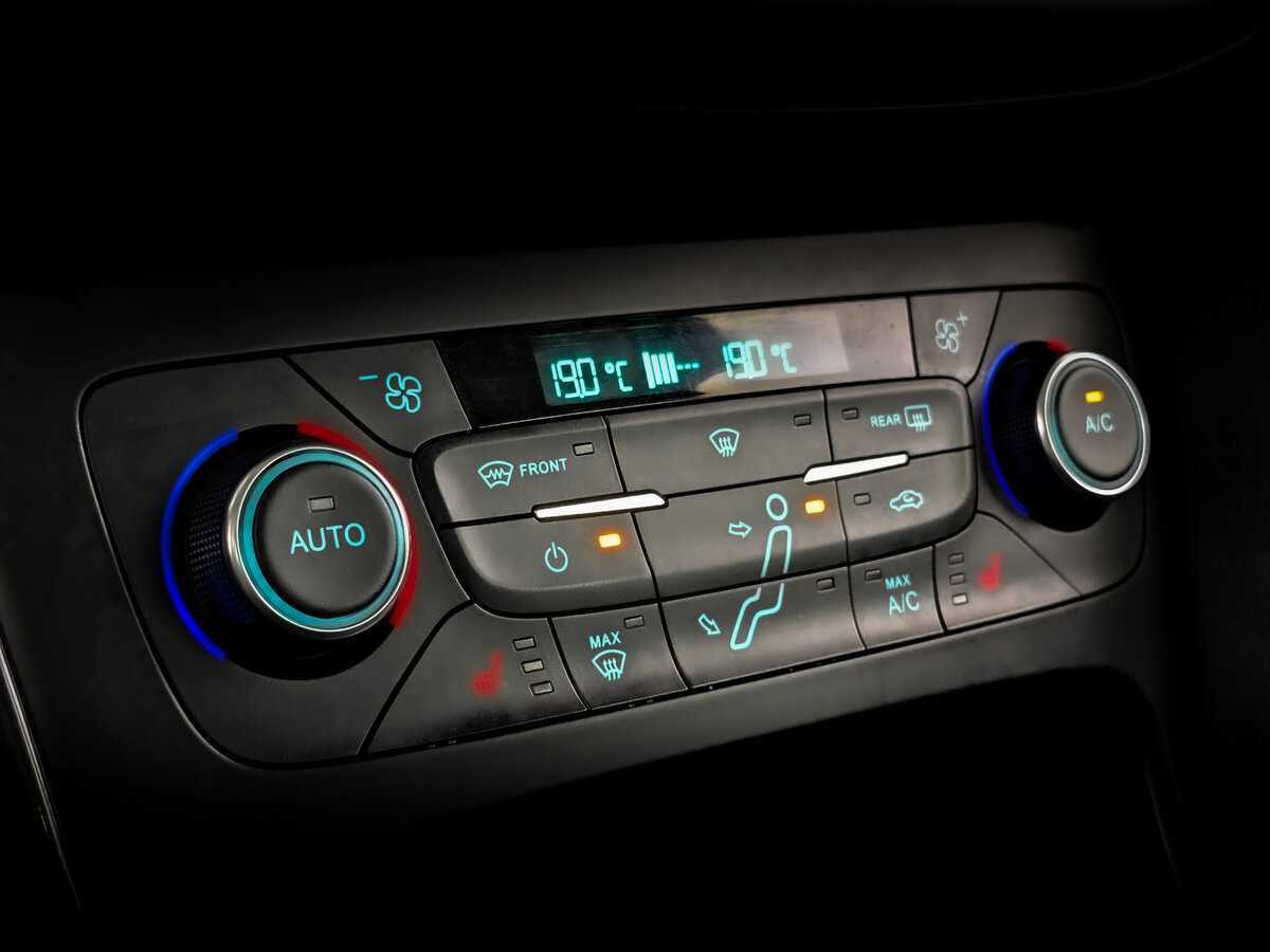 Купить Ford Focus, 2017, 165 130 км.. Фото: #20