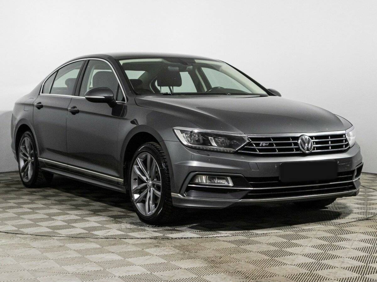 Купить Volkswagen Passat, 2017, 138 028 км.. Фото: #2