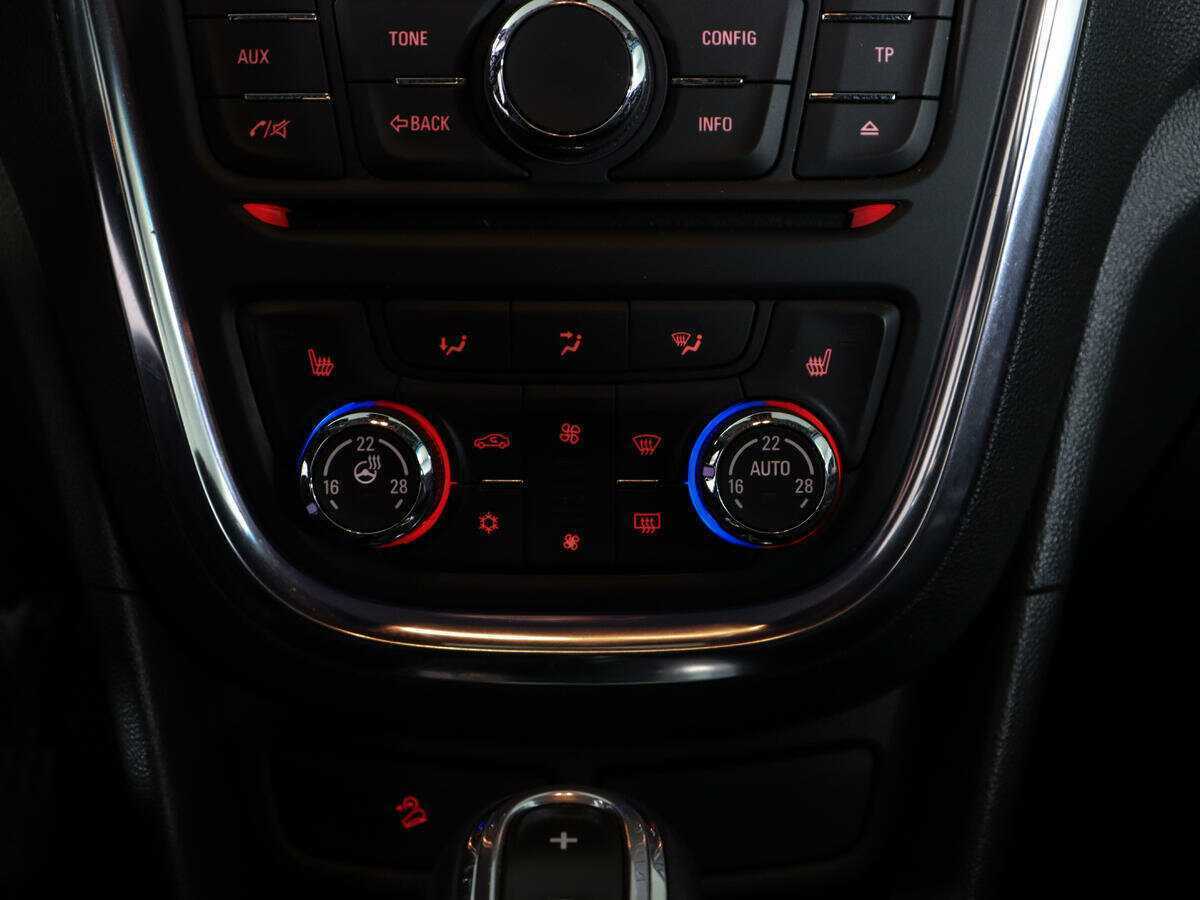 Купить Opel Mokka, 2012, 74 236 км.. Фото: #15