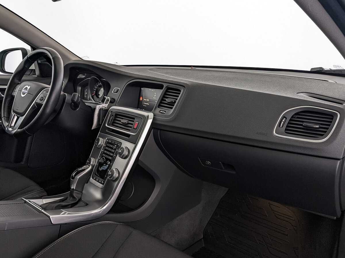 Купить Volvo S60, 2017, 69 248 км.. Фото: #8