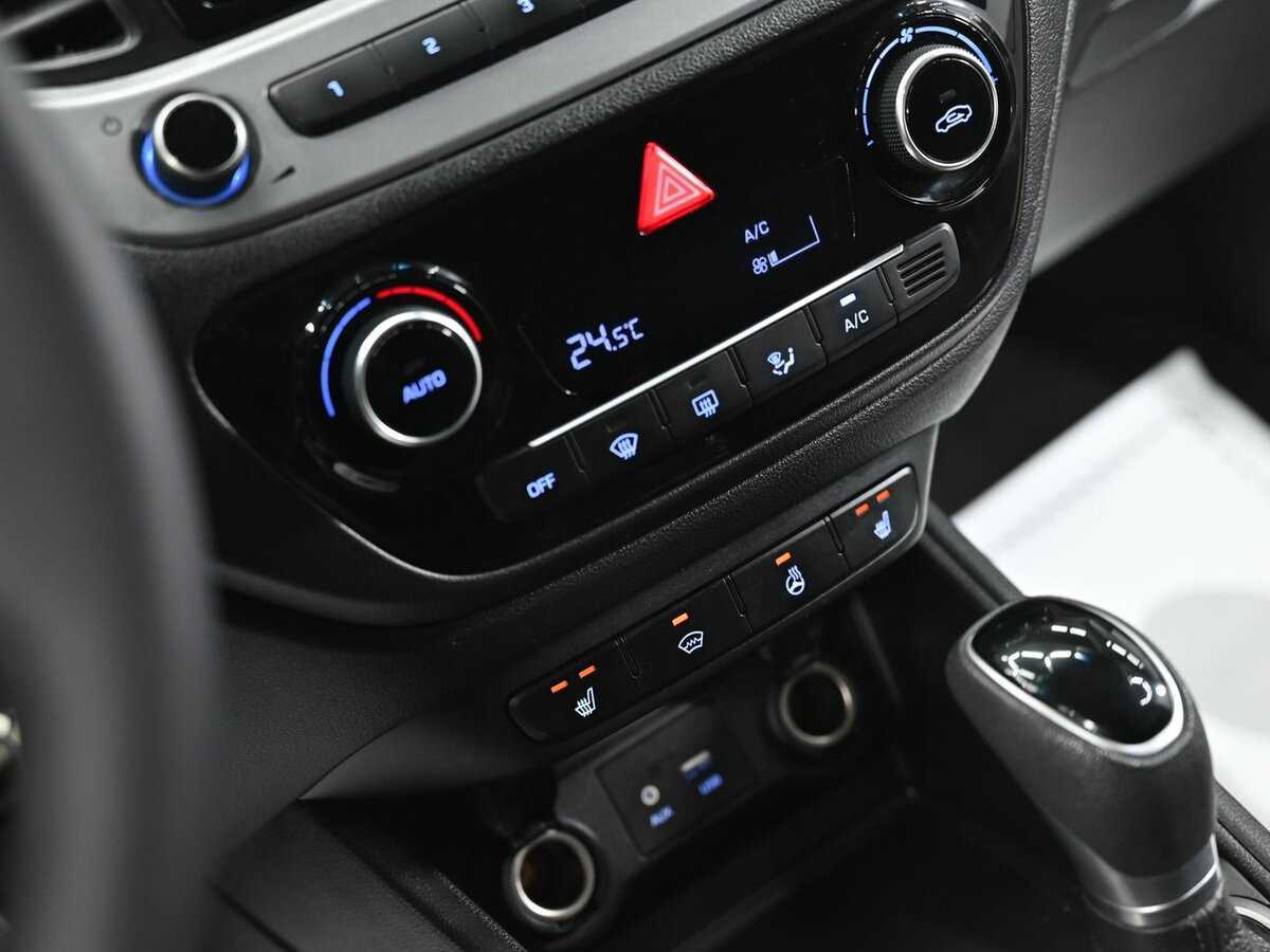 Купить Hyundai Solaris, 2018, 119 000 км.. Фото: #10