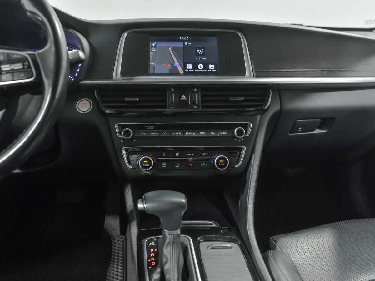 Купить Kia Optima, 2018, 75 880 км.. Фото: #10