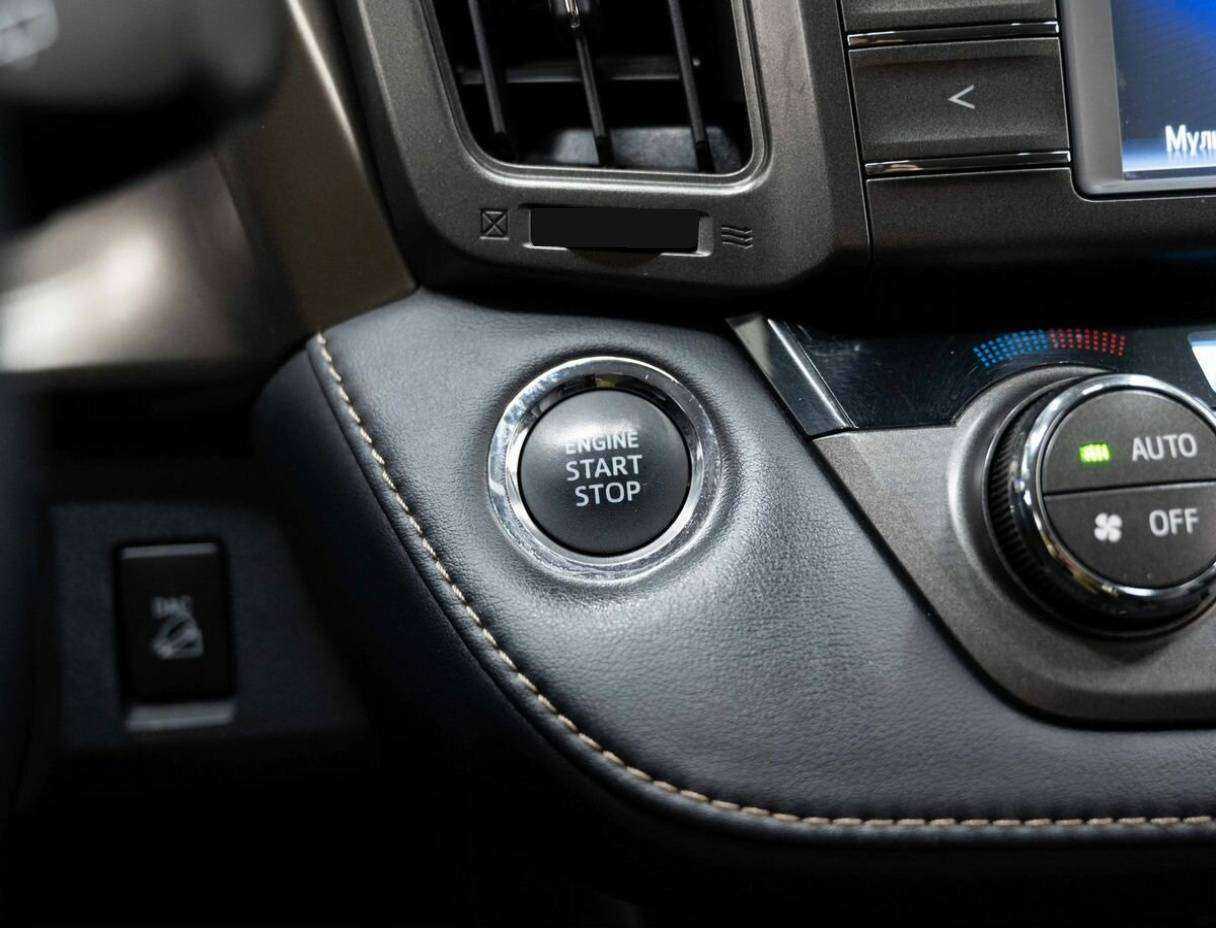 Купить Toyota RAV4, 2014, 98 500 км.. Фото: #23