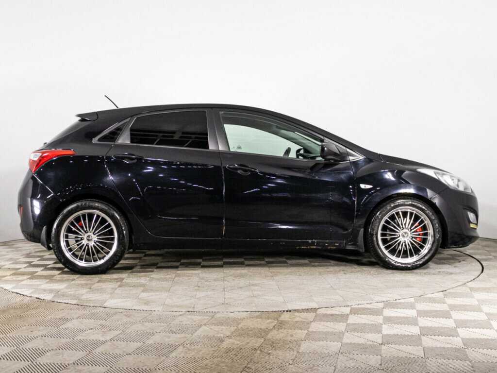 Купить Hyundai i30, 2013, 111 338 км.. Фото: #3
