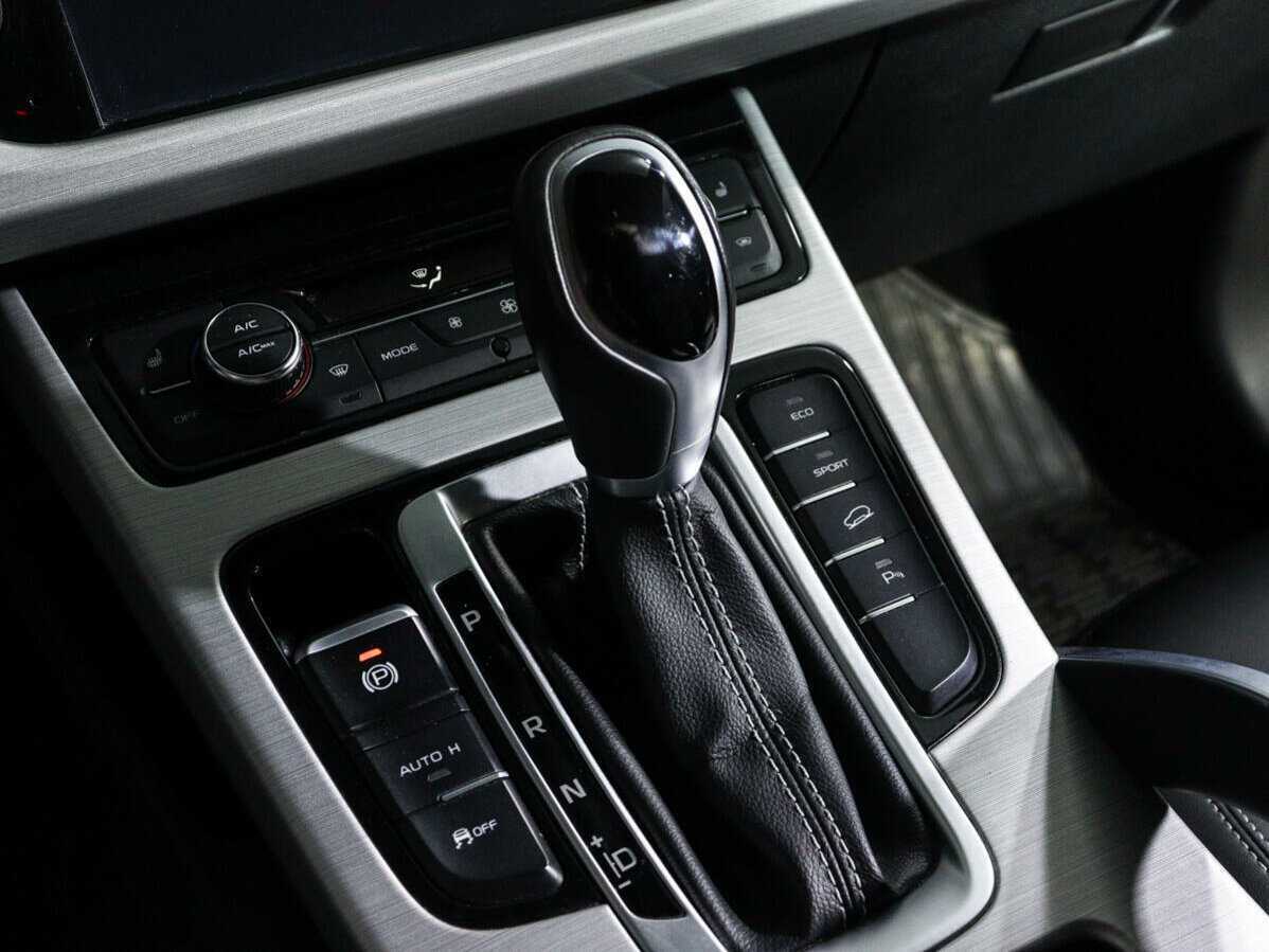 Купить Geely Atlas, 2019, 88 877 км.. Фото: #14