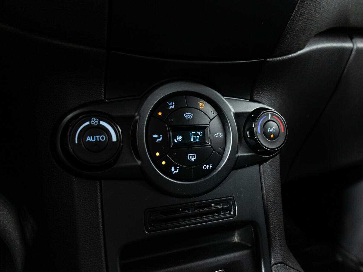 Купить Ford Fiesta, 2016, 124 831 км.. Фото: #14