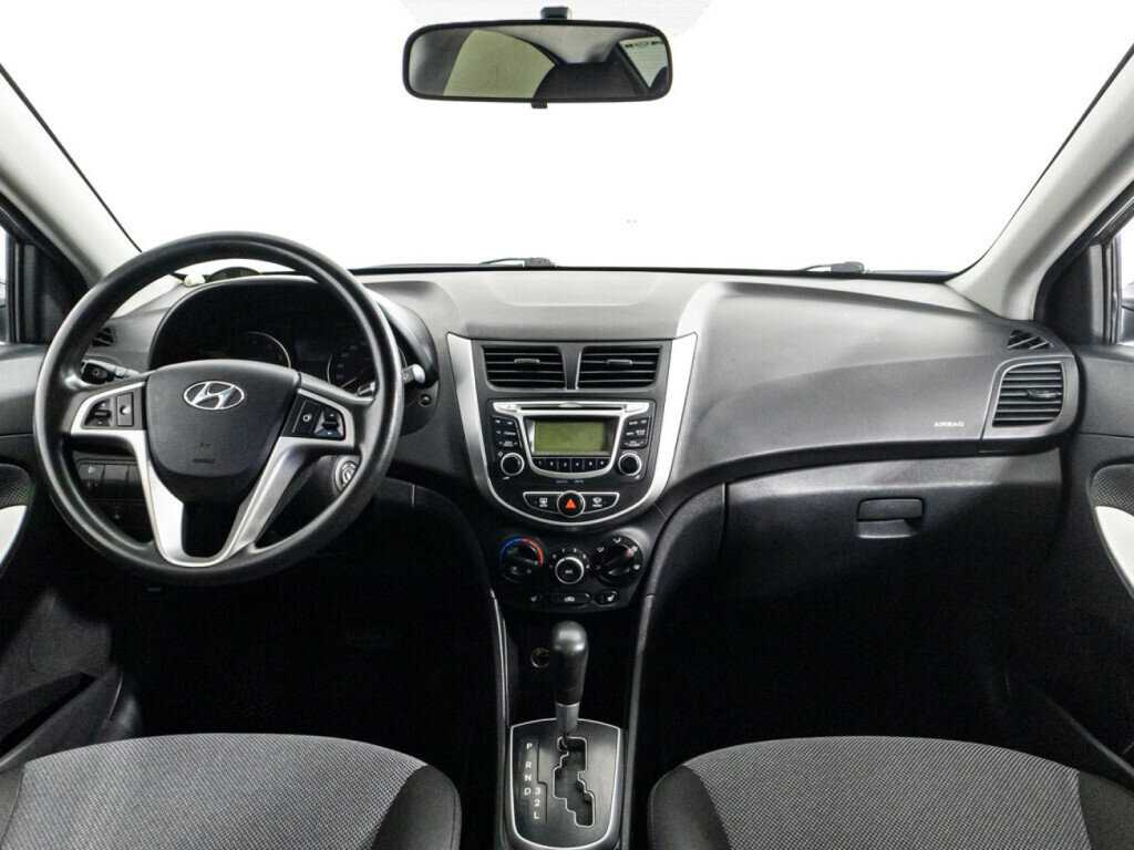 Купить Hyundai Solaris, 2013, 188 971 км.. Фото: #12