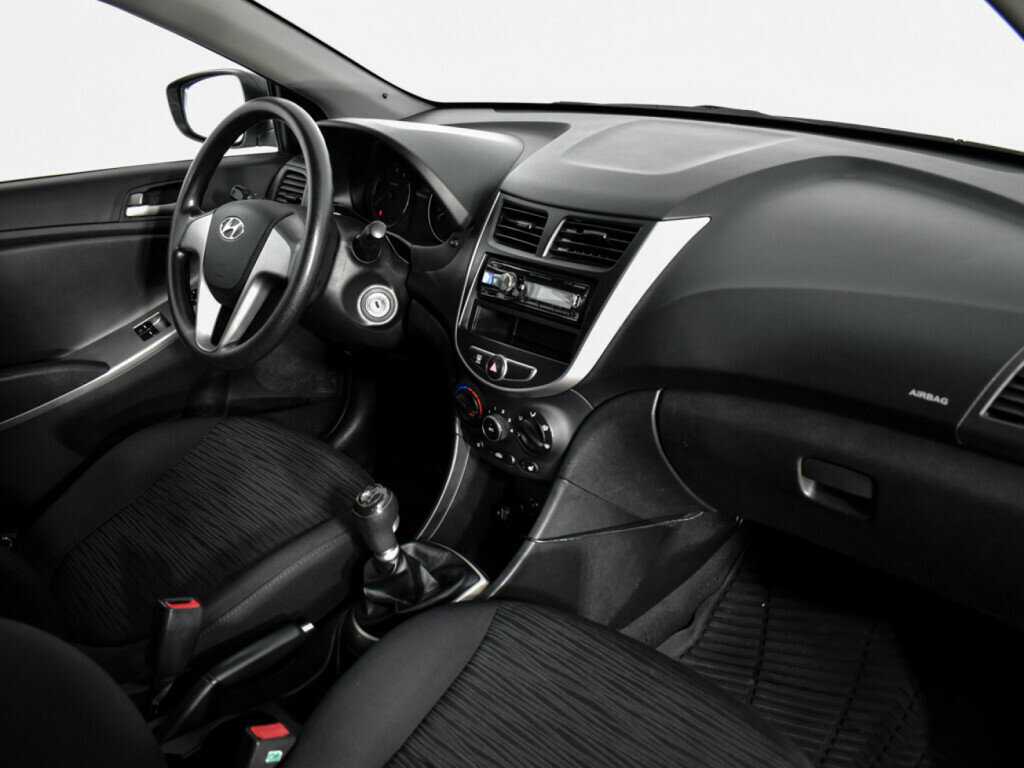 Купить Hyundai Solaris, 2014, 149 346 км.. Фото: #10