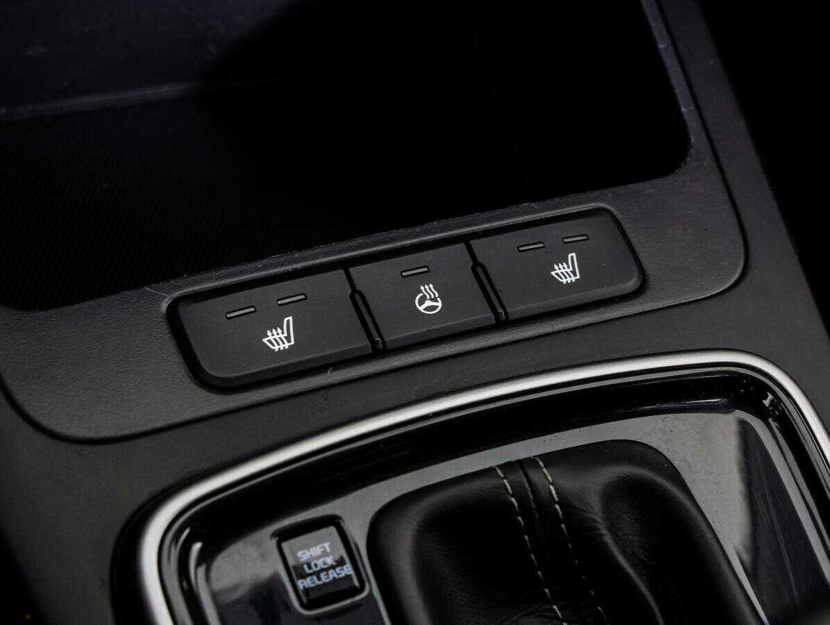 Купить Kia Rio, 2019, 77 000 км.. Фото: #13