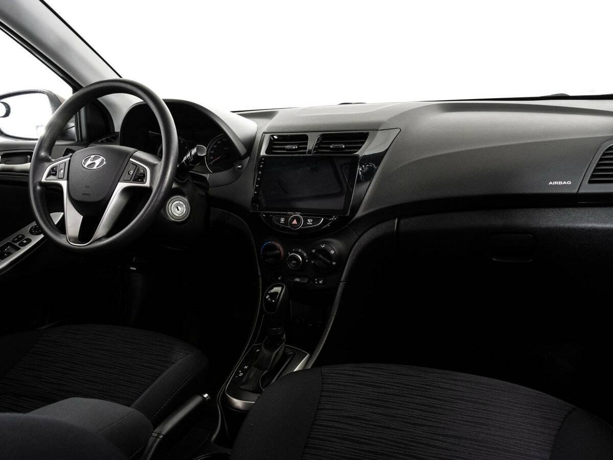 Купить Hyundai Solaris, 2016, 115 245 км.. Фото: #6