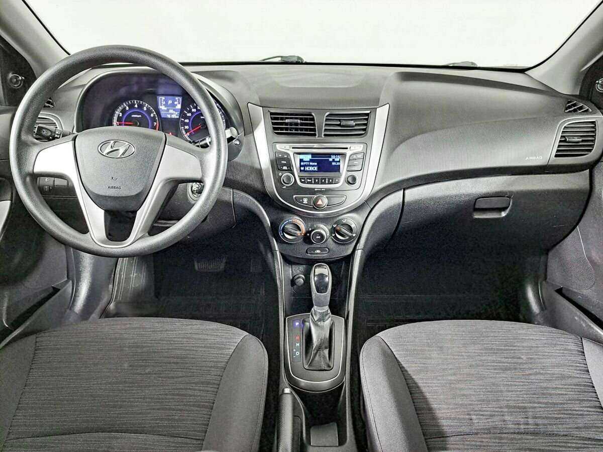 Купить Hyundai Solaris, 2016, 75 054 км.. Фото: #11