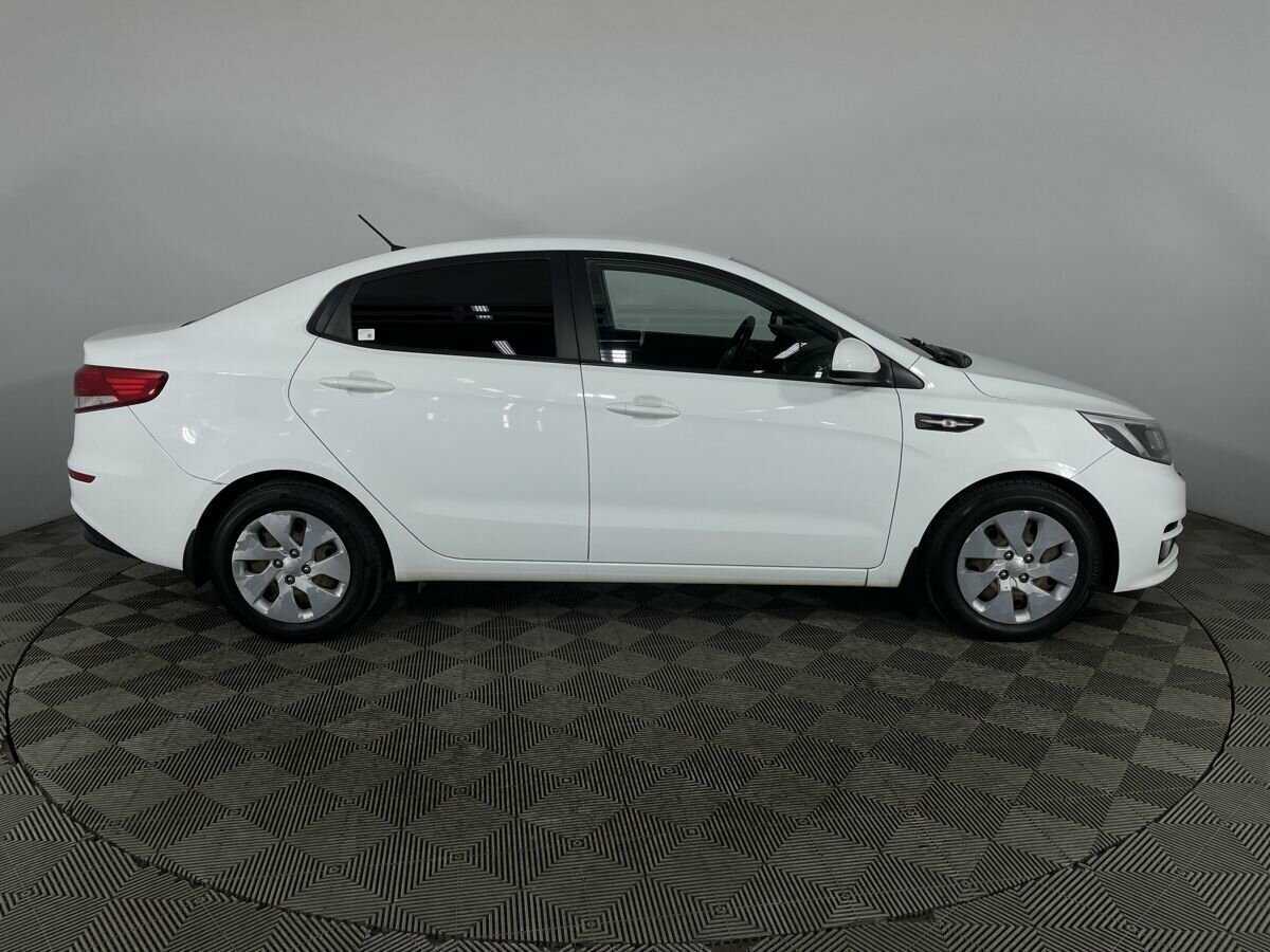 Купить Kia Rio, 2016, 93 547 км.. Фото: #2