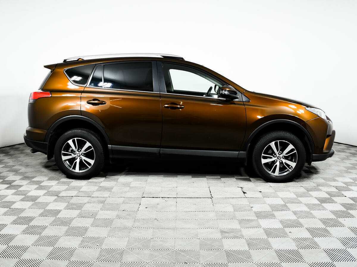 Купить Toyota RAV4, 2017, 78 668 км.. Фото: #3