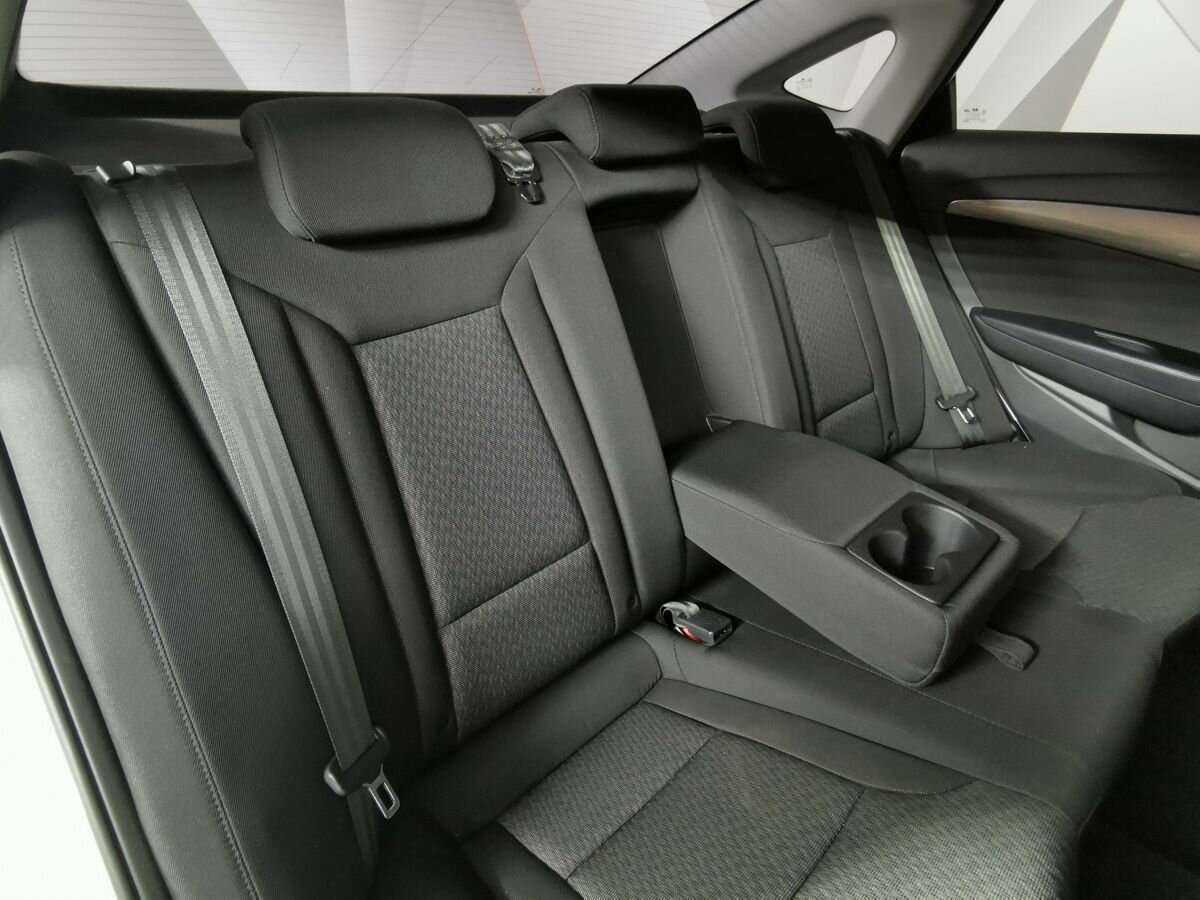 Купить Hyundai i40, 2015, 190 667 км.. Фото: #12