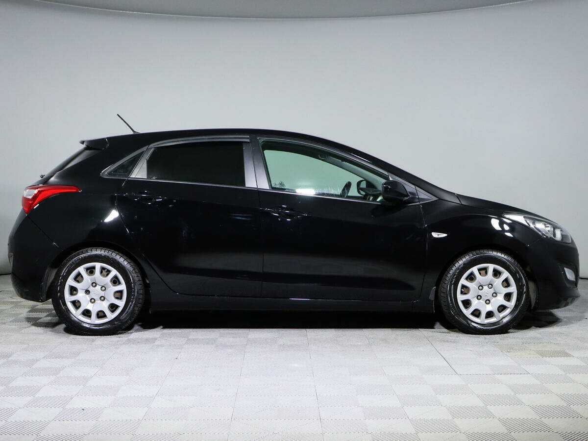 Купить Hyundai i30, 2012, 125 680 км.. Фото: #3