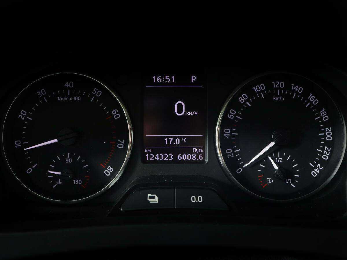 Купить Skoda Rapid, 2014, 124 321 км.. Фото: #9