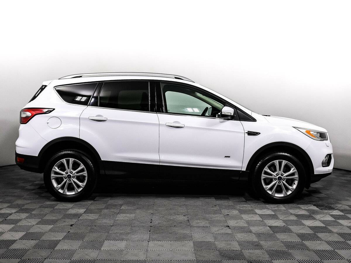 Купить Ford Kuga, 2017, 89 985 км.. Фото: #3