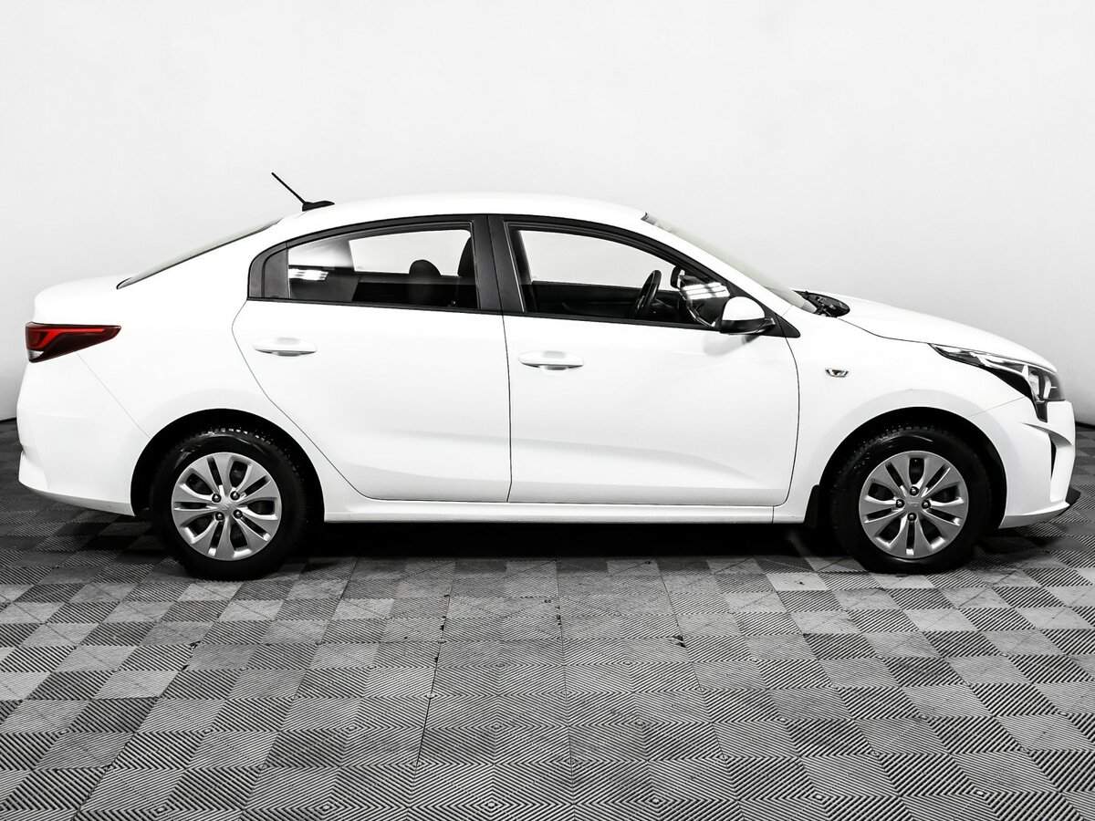 Купить Kia Rio, 2020, 70 286 км.. Фото: #3
