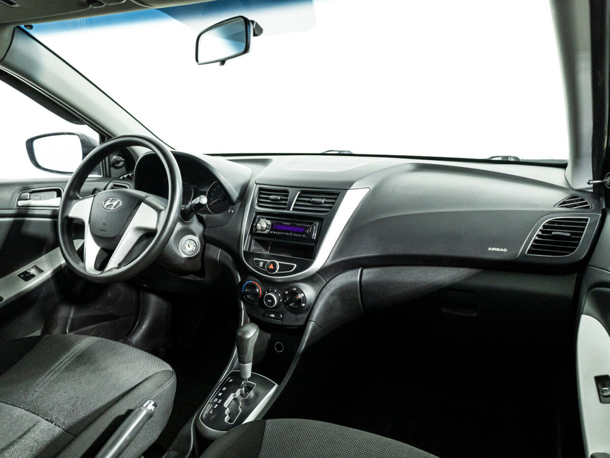 Купить Hyundai Solaris, 2012, 214 201 км.. Фото: #8