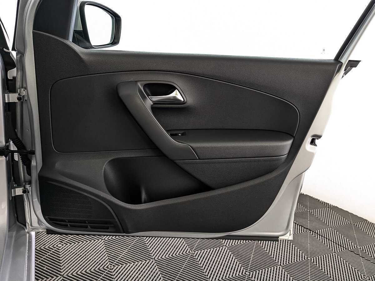 Купить Volkswagen Polo, 2015, 117 041 км.. Фото: #24