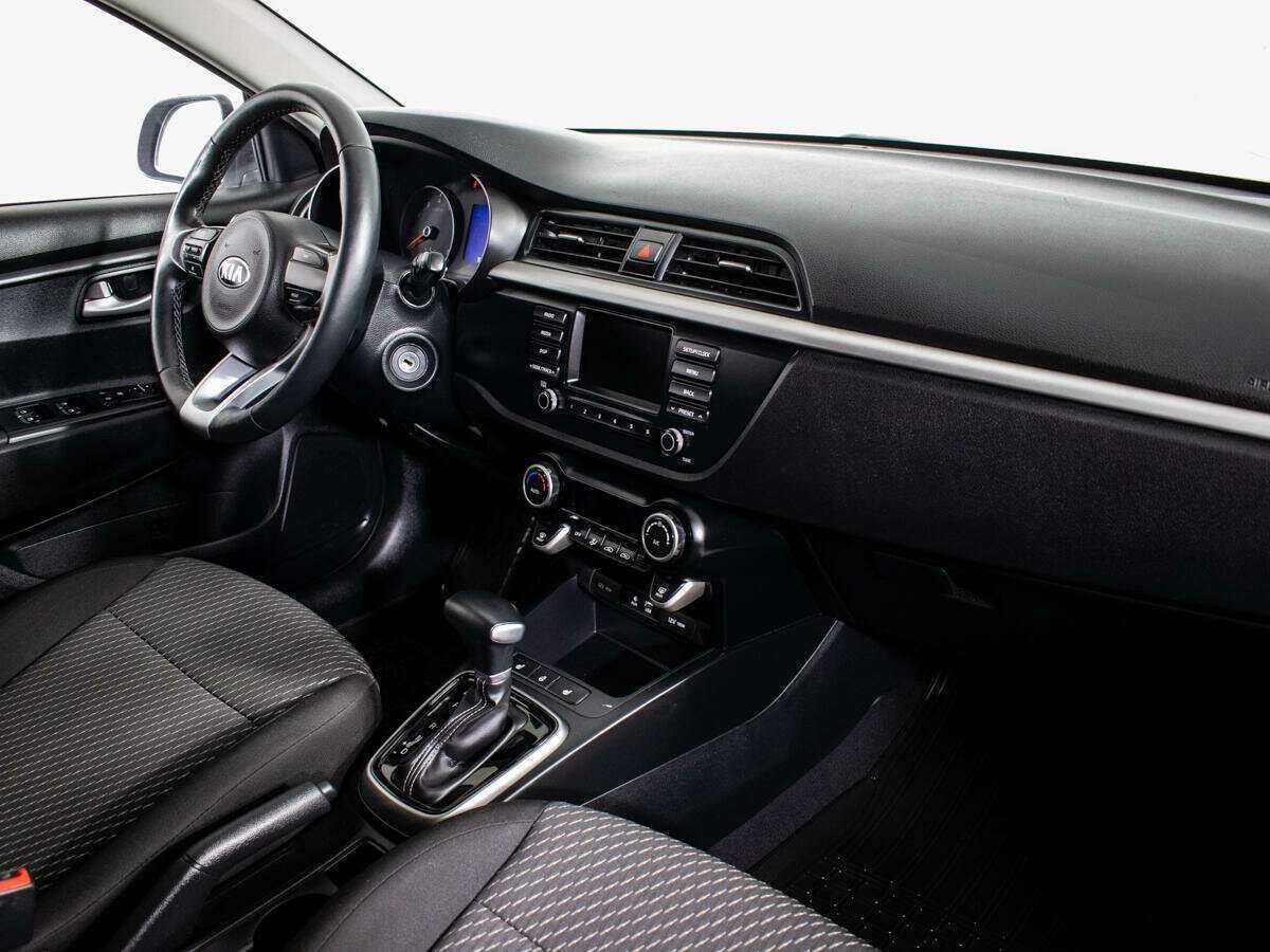 Купить Kia Rio, 2018, 97 097 км.. Фото: #5