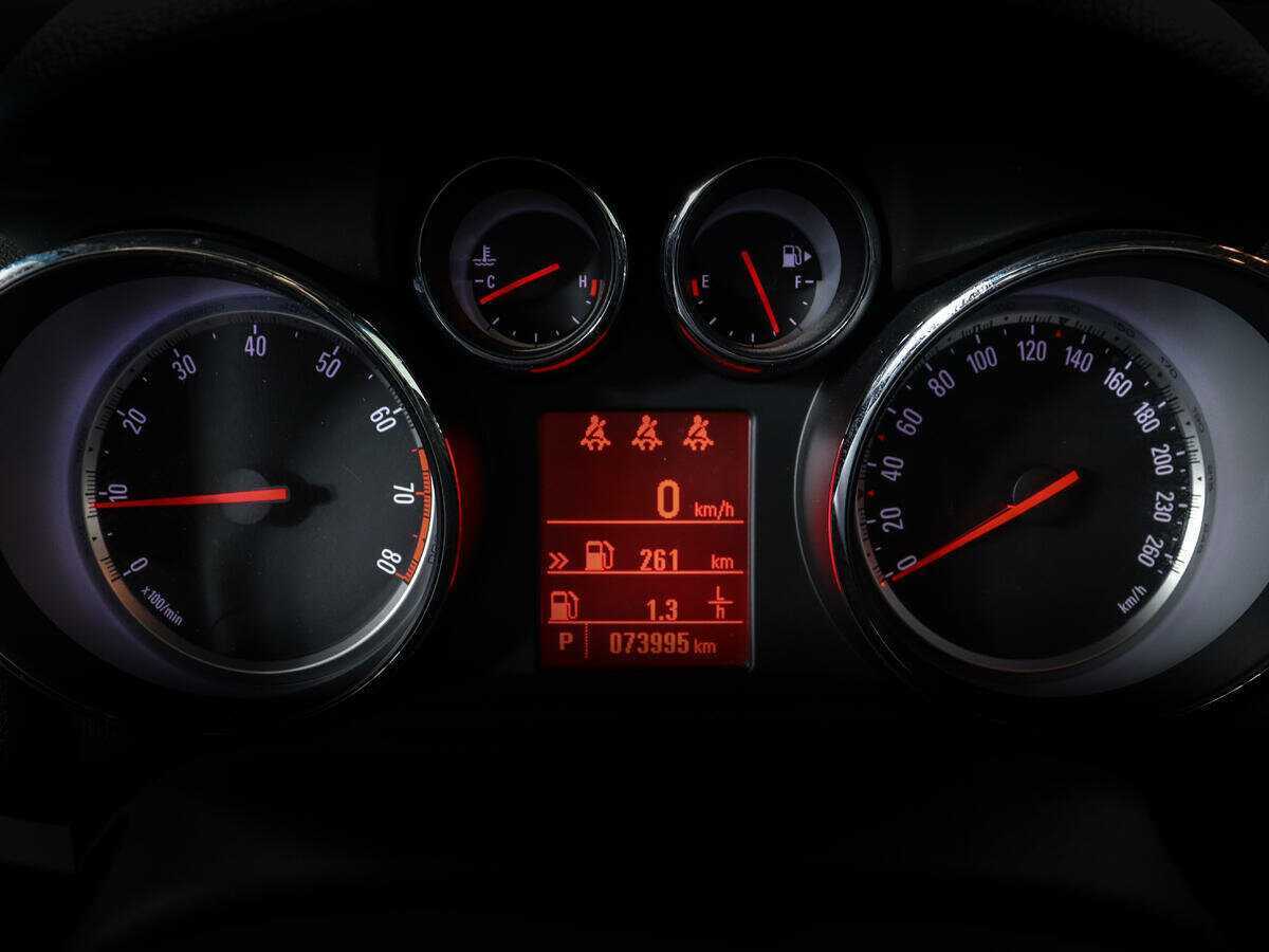 Купить Opel Mokka, 2012, 74 236 км.. Фото: #8