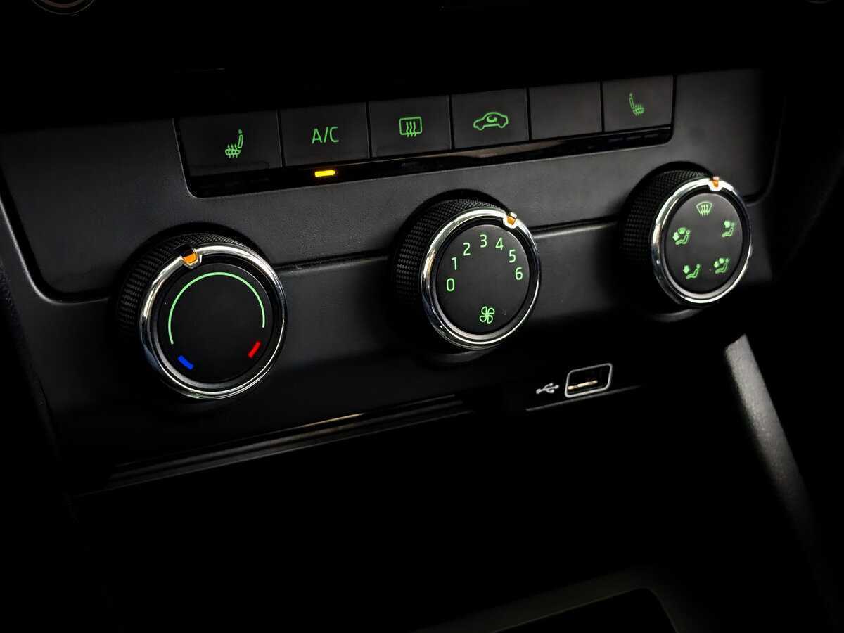 Купить Skoda Octavia, 2018, 107 473 км.. Фото: #24