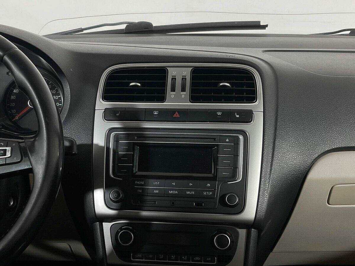 Купить Volkswagen Polo, 2016, 215 960 км.. Фото: #11