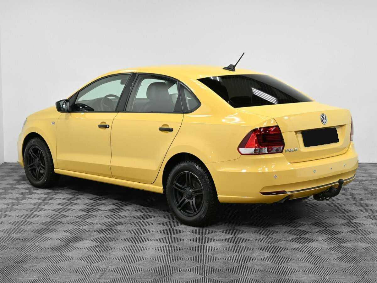 Купить Volkswagen Polo, 2017, 114 000 км.. Фото: #3