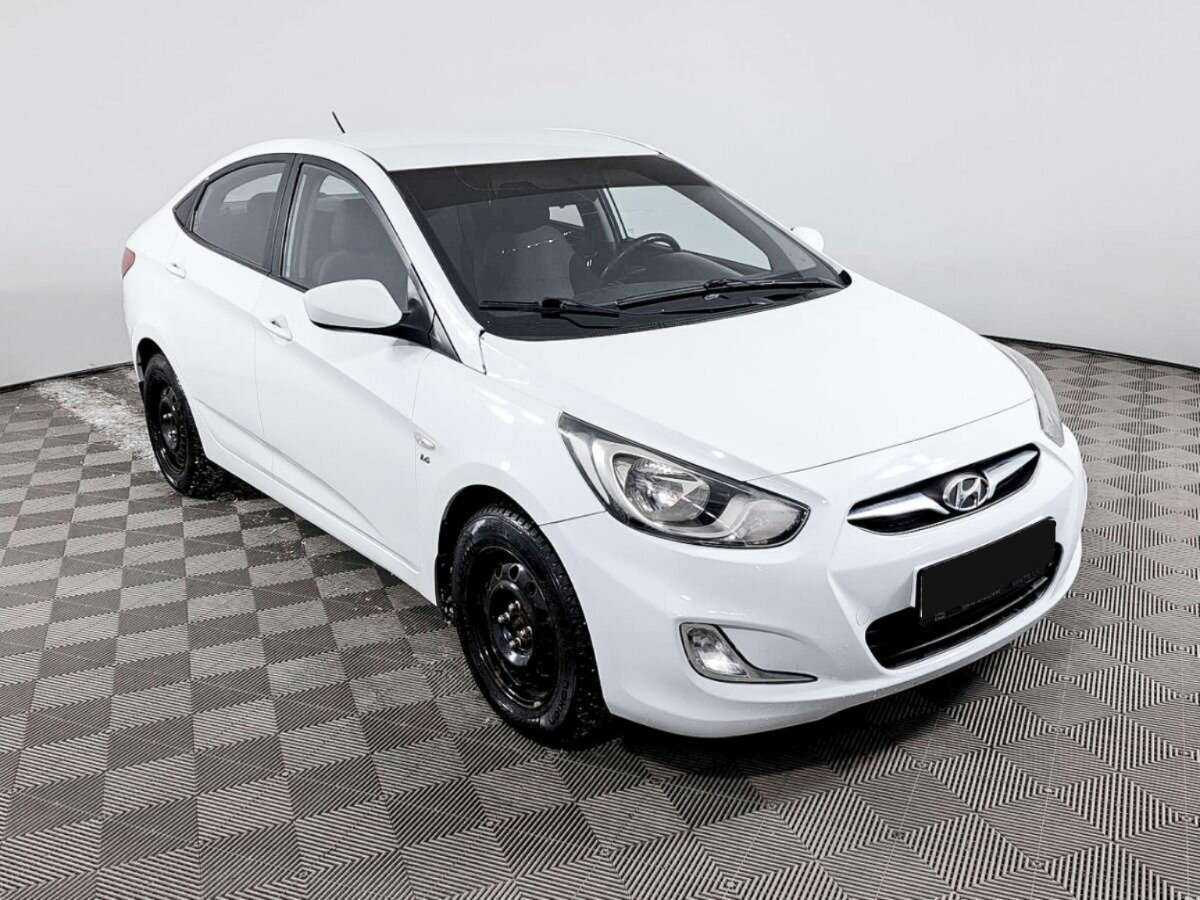 Купить Hyundai Solaris, 2013, 179 198 км.. Фото: #2