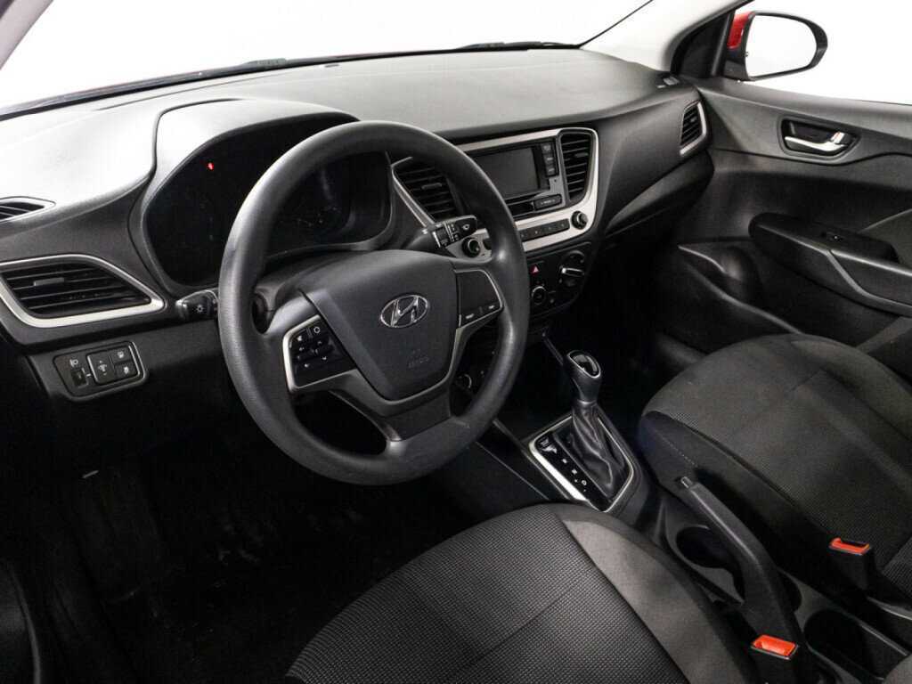 Купить Hyundai Solaris, 2019, 63 096 км.. Фото: #10