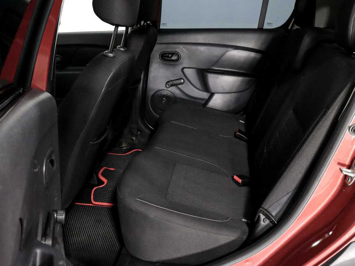 Купить Renault Sandero, 2016, 80 720 км.. Фото: #9