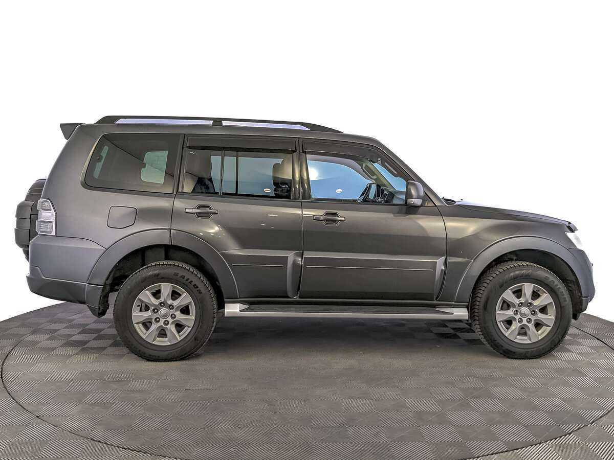 Купить Mitsubishi Pajero, 2013, 297 525 км.. Фото: #3