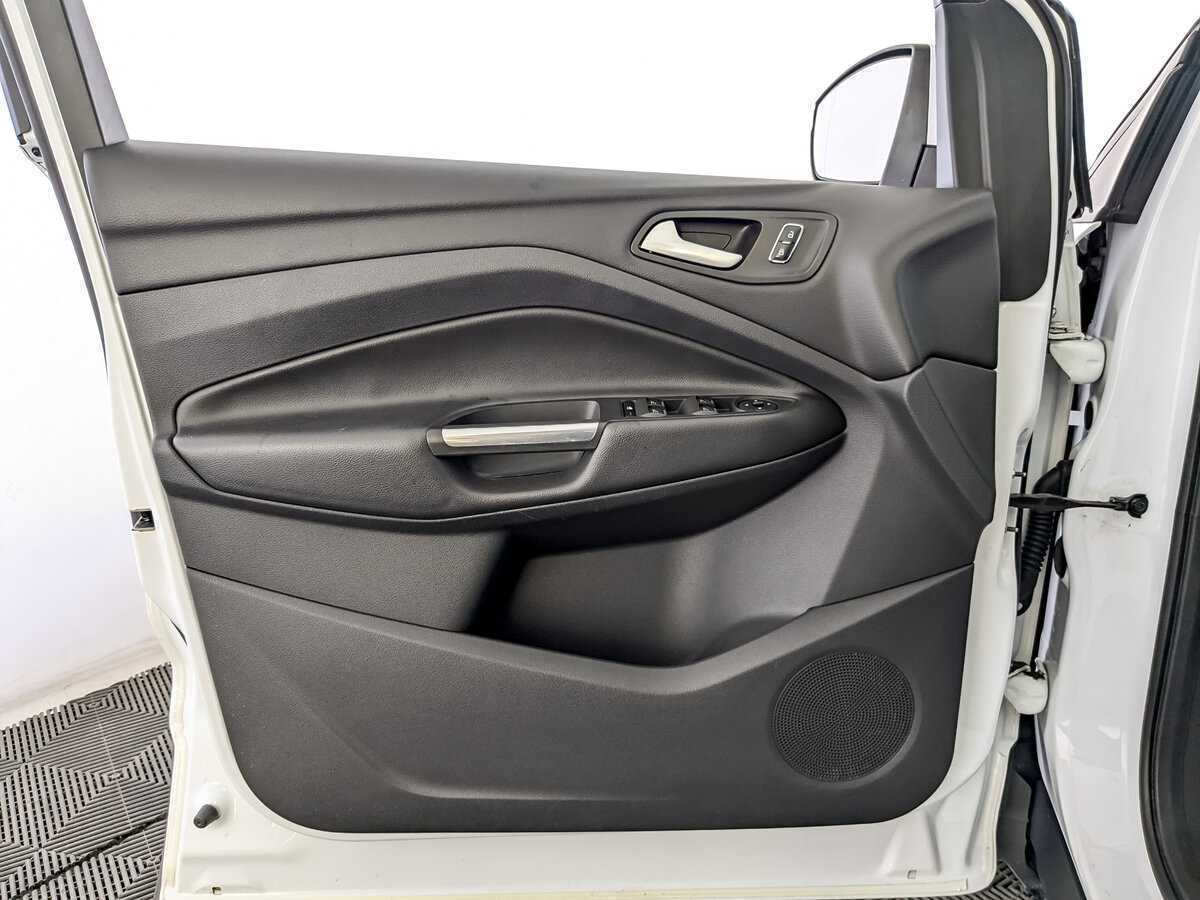 Купить Ford Kuga, 2016, 160 084 км.. Фото: #14