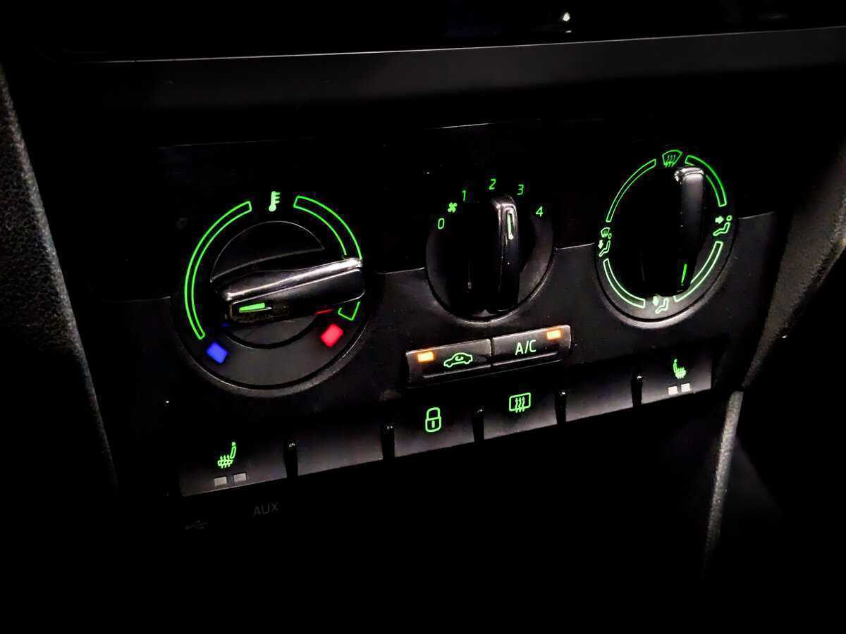 Купить Skoda Rapid, 2017, 176 367 км.. Фото: #24