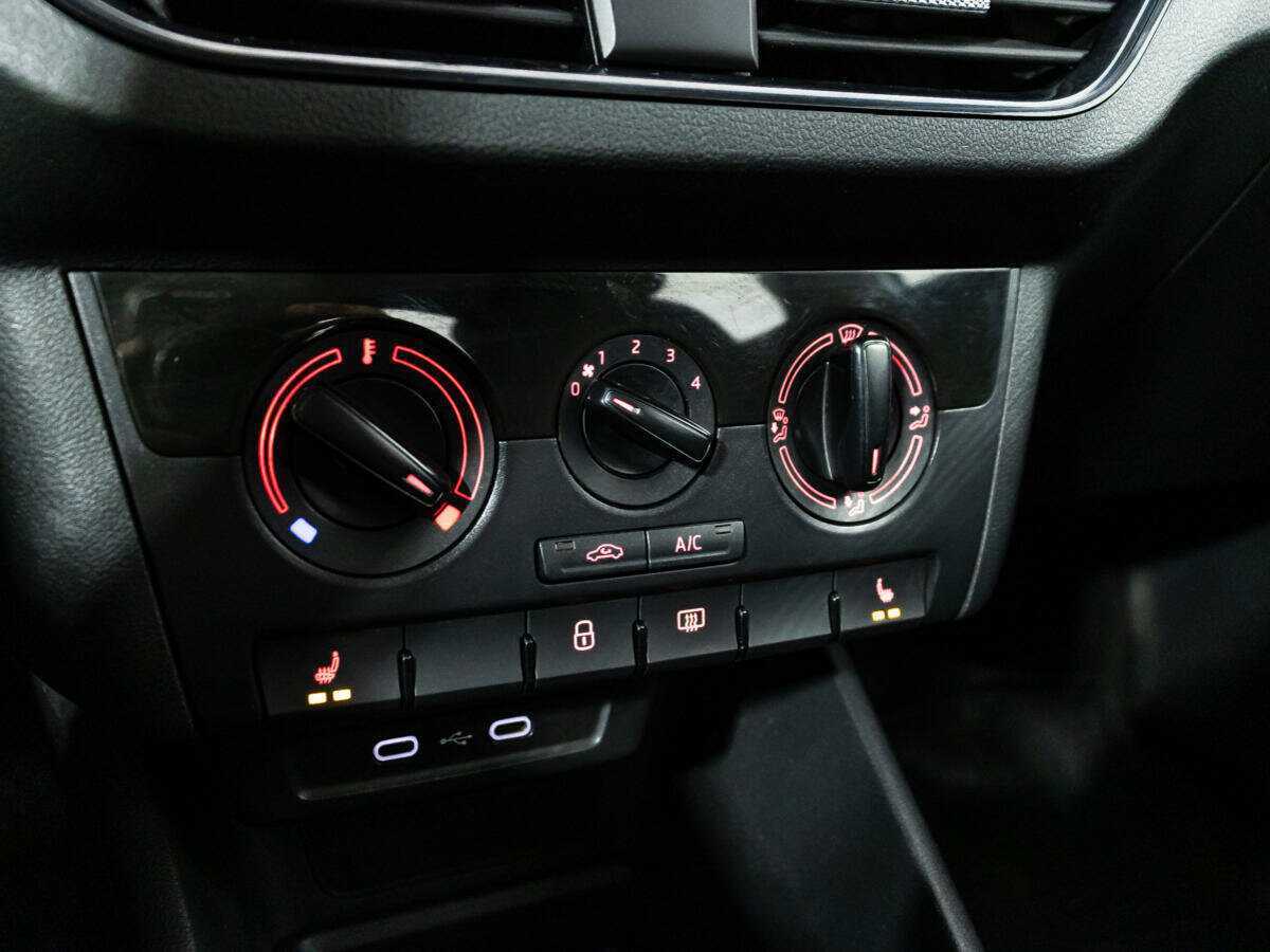 Купить Volkswagen Polo, 2021, 131 753 км.. Фото: #15